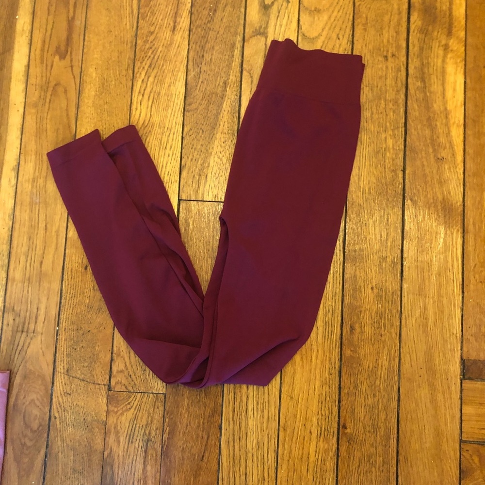 NWT Love J Seamless Leggings Bundle Lot of 2 Burgundy & Dusty Rose - Picture 5 of 7